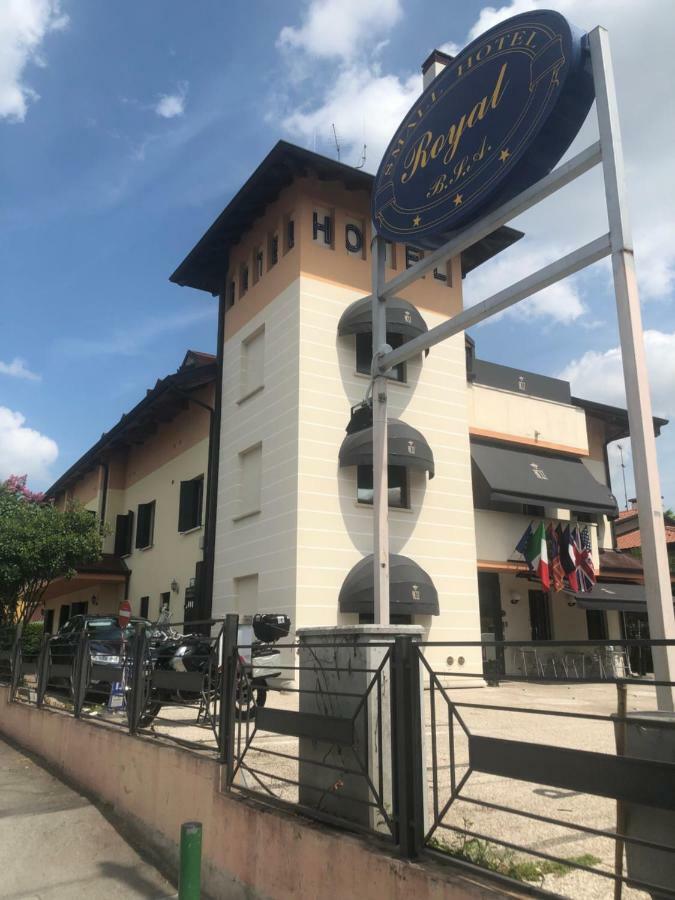 Small Hotel Royal Hotel Rc12 Padova Exterior photo