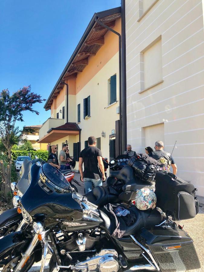 Small Hotel Royal Hotel Rc12 Padova Exterior photo